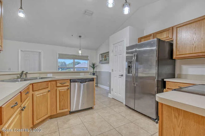 Photo of 1089 Kingfisher Way