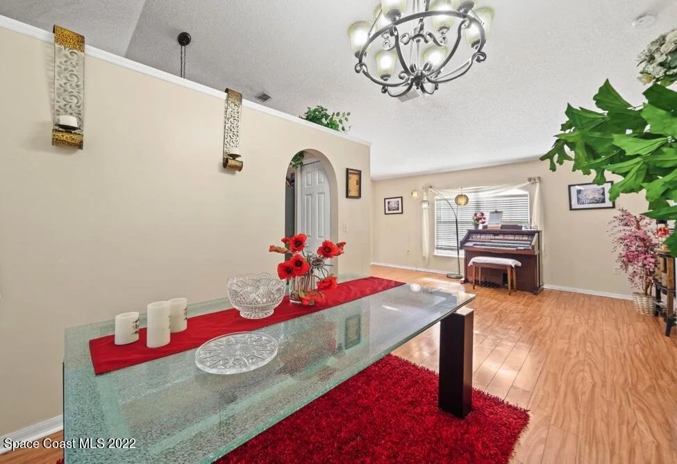 Photo of 2911 Eldron Boulevard SE