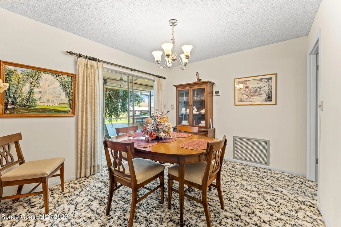 Photo of 816 Mallard Road