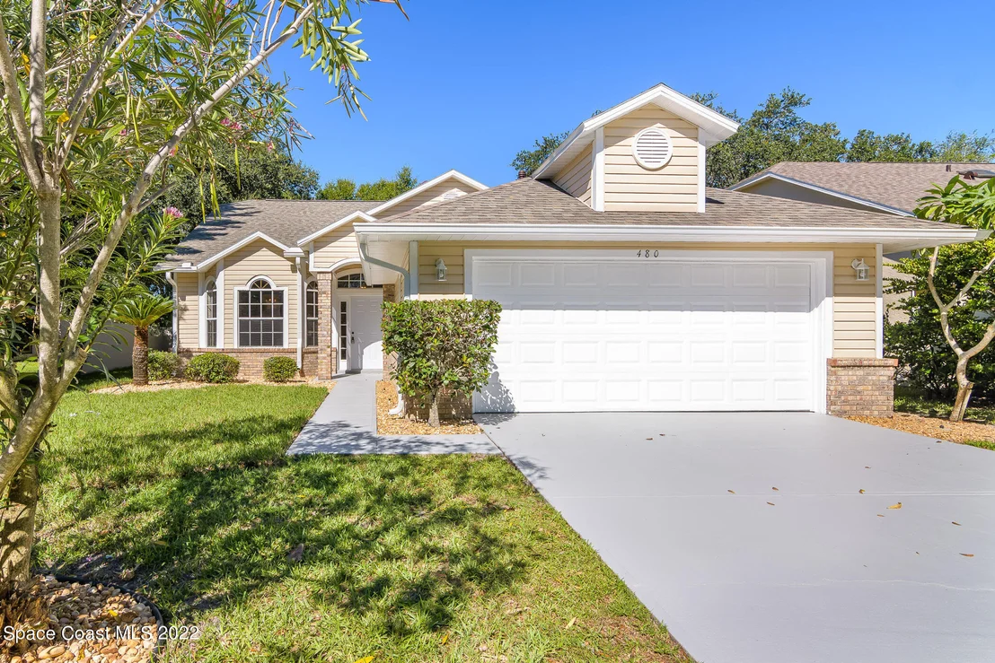 Photo of 480 Prestwick Court