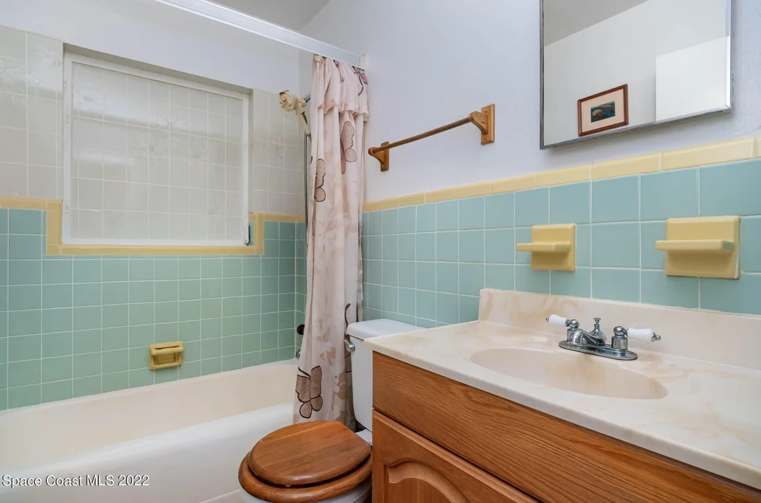 Photo of 7240 Blue Shore Road