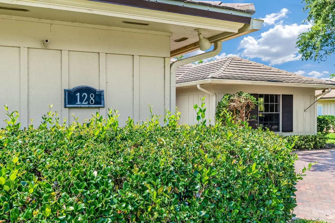 Photo of 128 Prestwick Circle