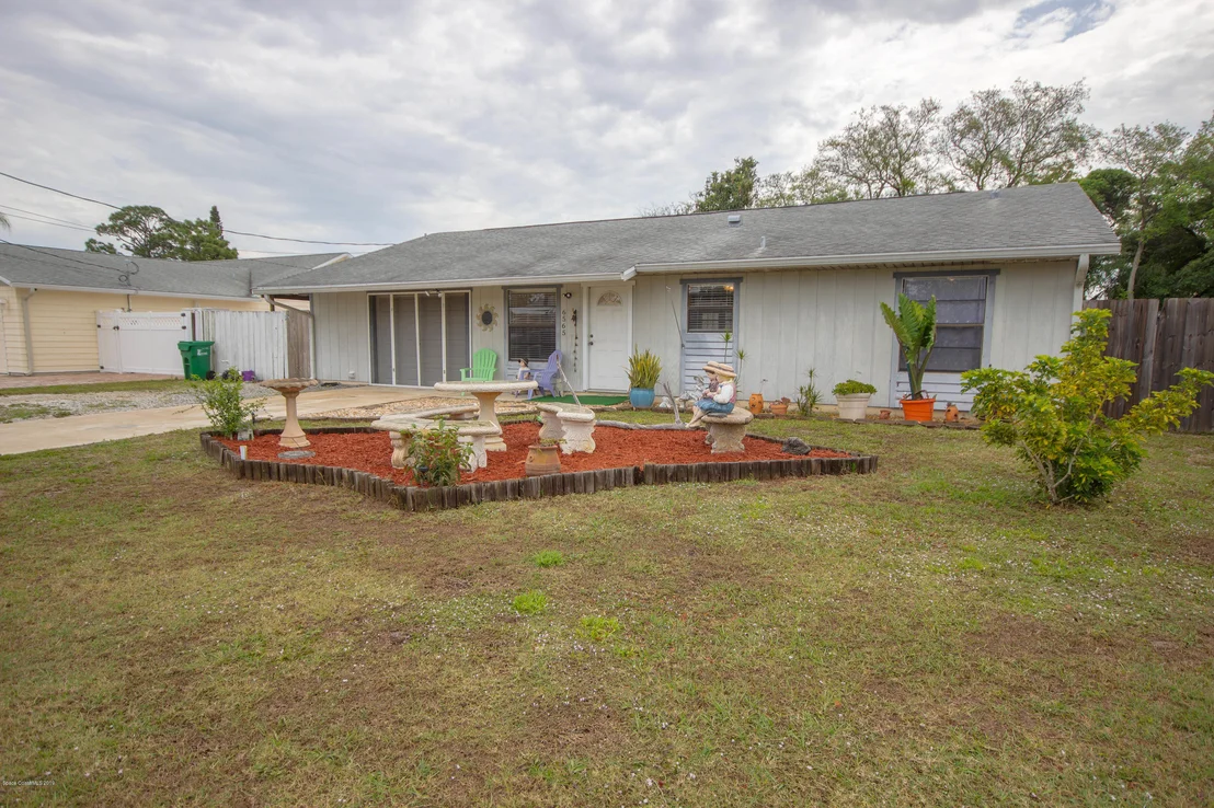 Photo of 6565 Grissom Parkway