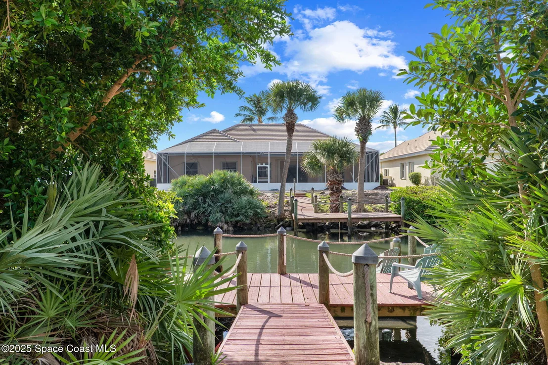 Photo of 379 Pentland Drive