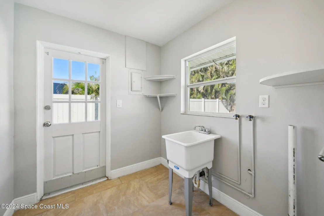 Photo of 420 7th Avenue