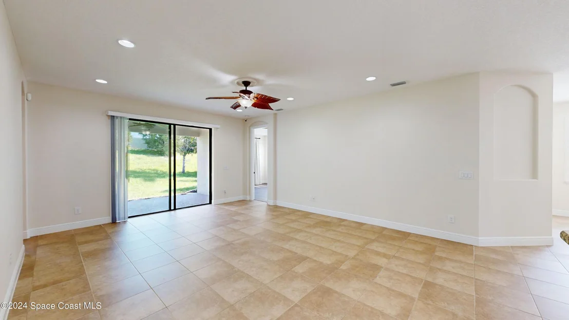 Photo of 1095 Shiloh Drive