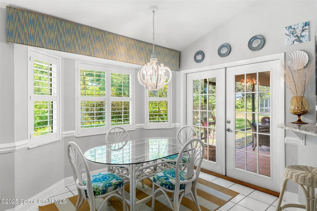 Photo of 952 Wildwood Drive