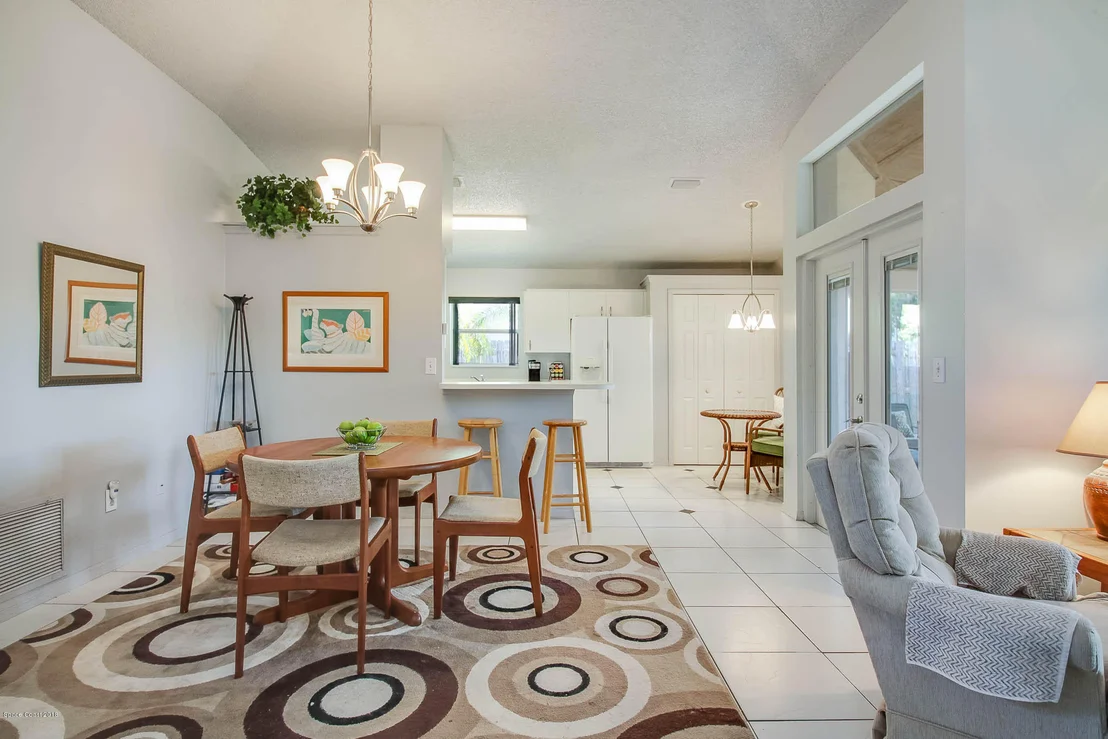 Photo of 7217 Hammock Lakes Drive