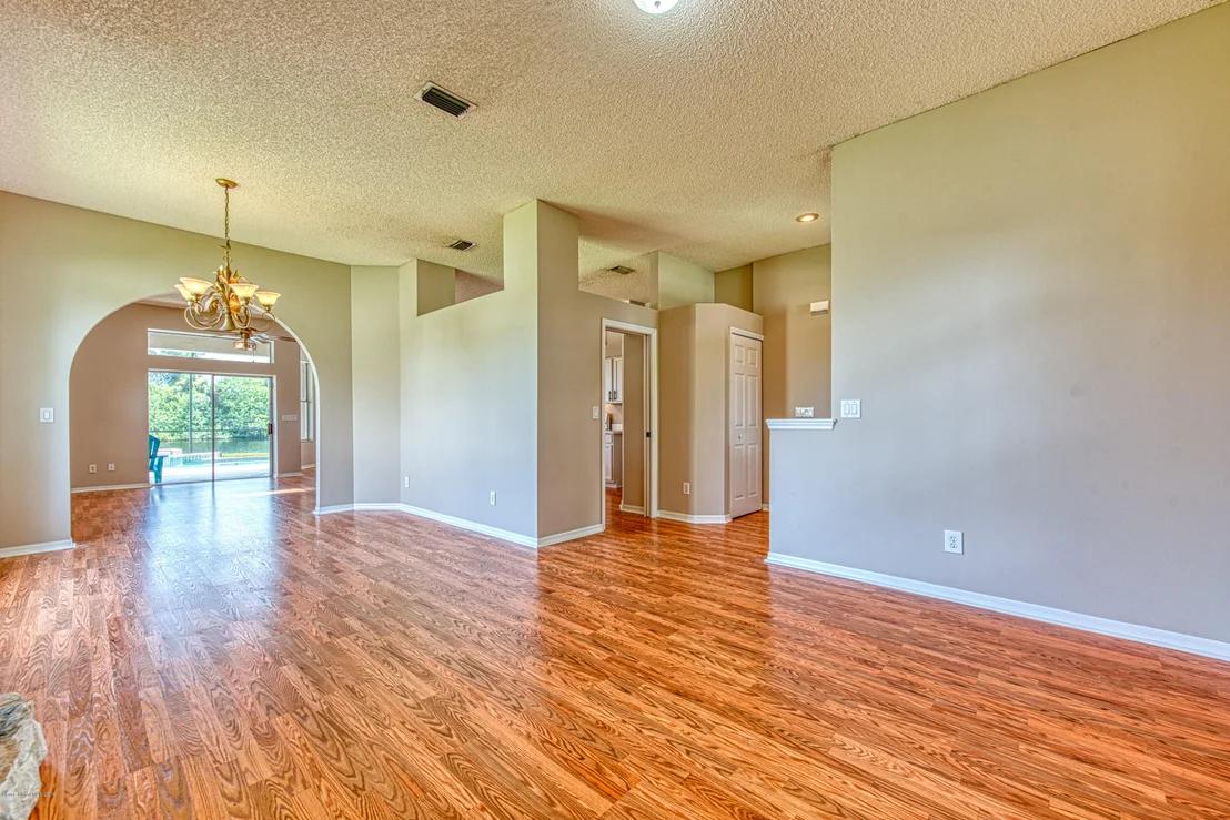 Photo of 8023 Bracken Lane