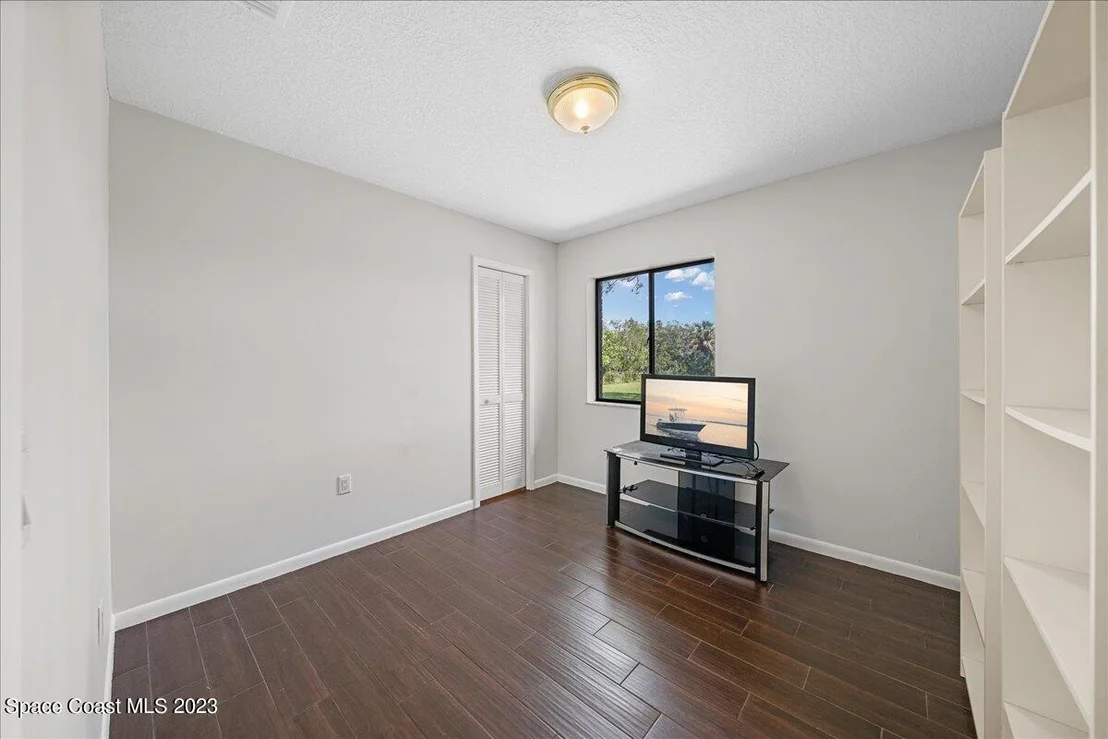 Photo of 2100 Atz Road