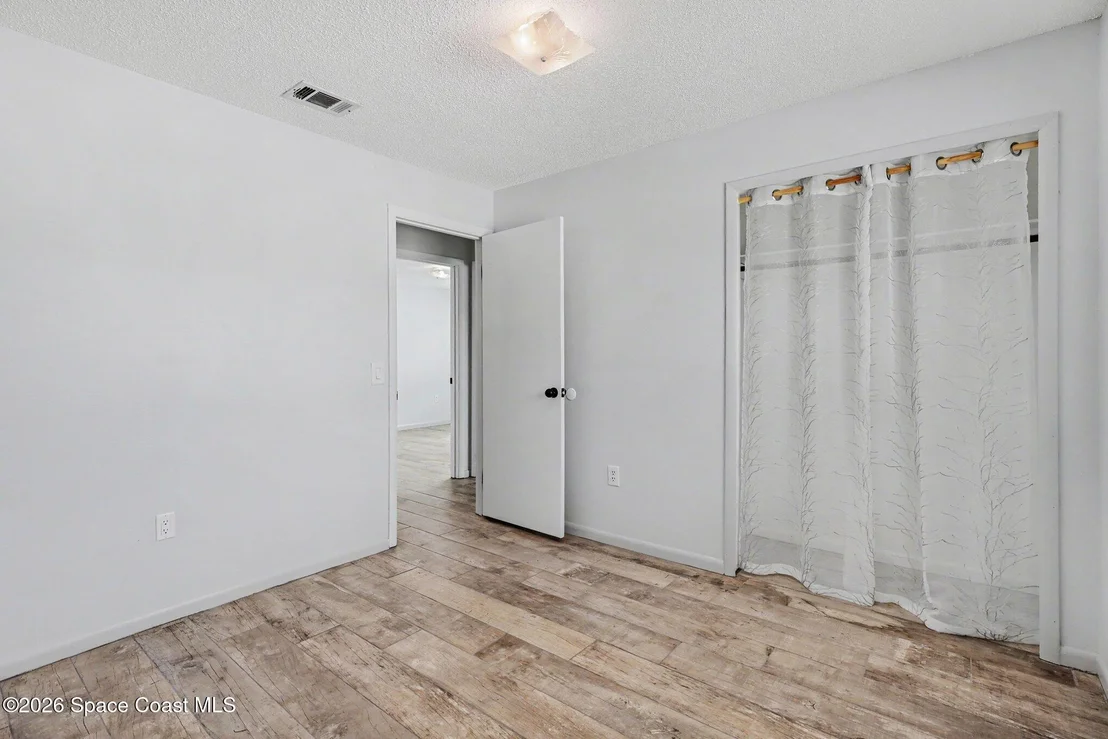 Photo of 2890 College View Drive