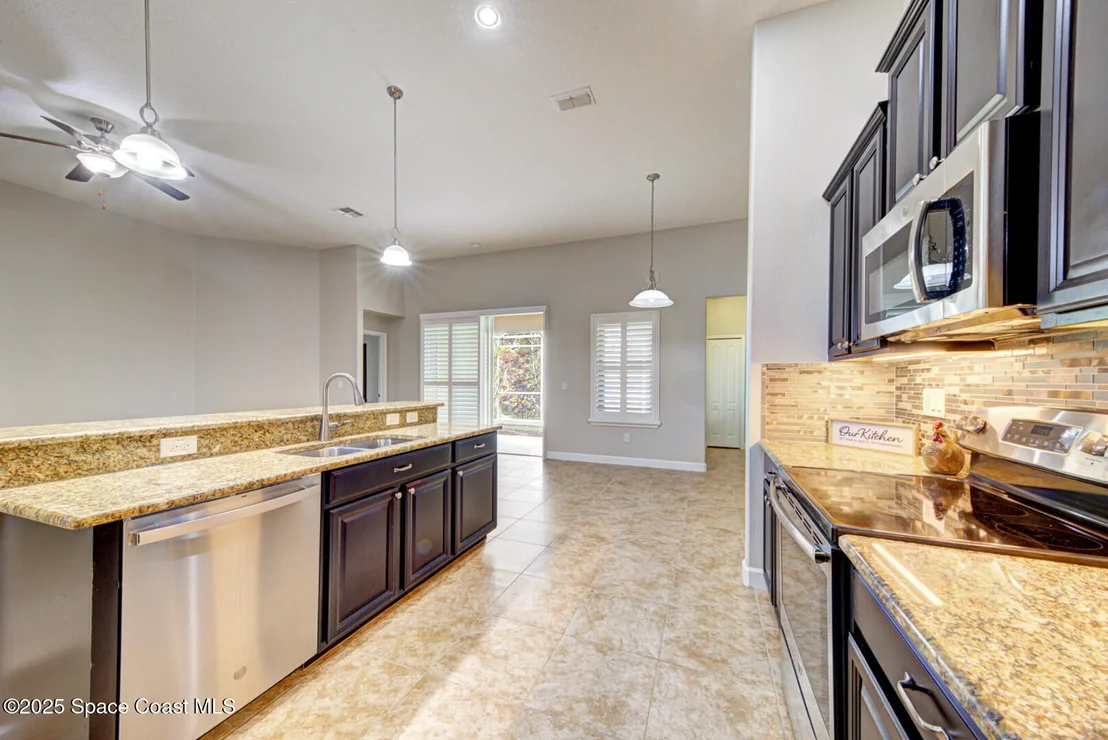 Photo of 3352 Russ Place