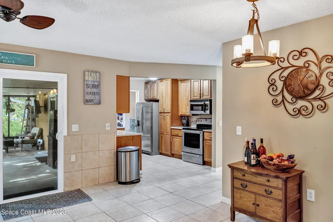 Photo of 2365 Homestead Lane