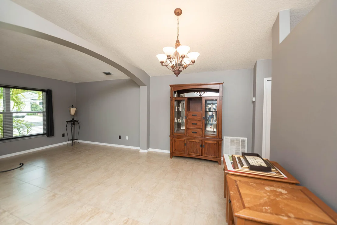 Photo of 2619 Canterbury Circle