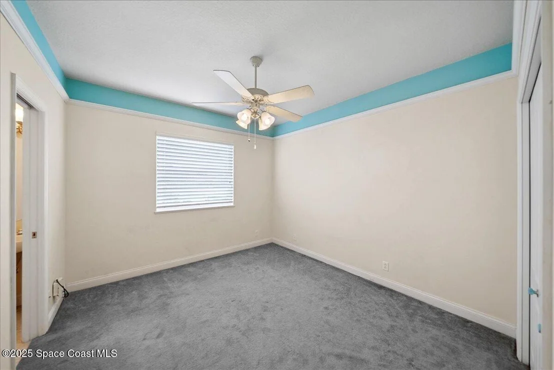 Photo of 827 Thrasher Drive