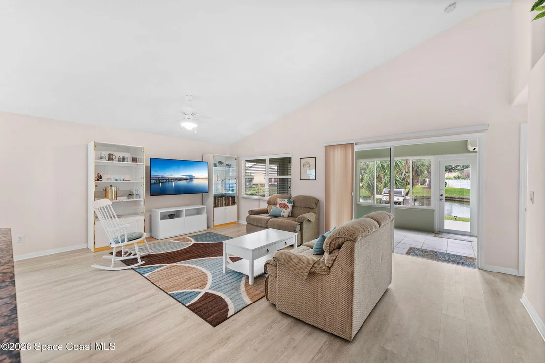 Photo of 685 Naples Court