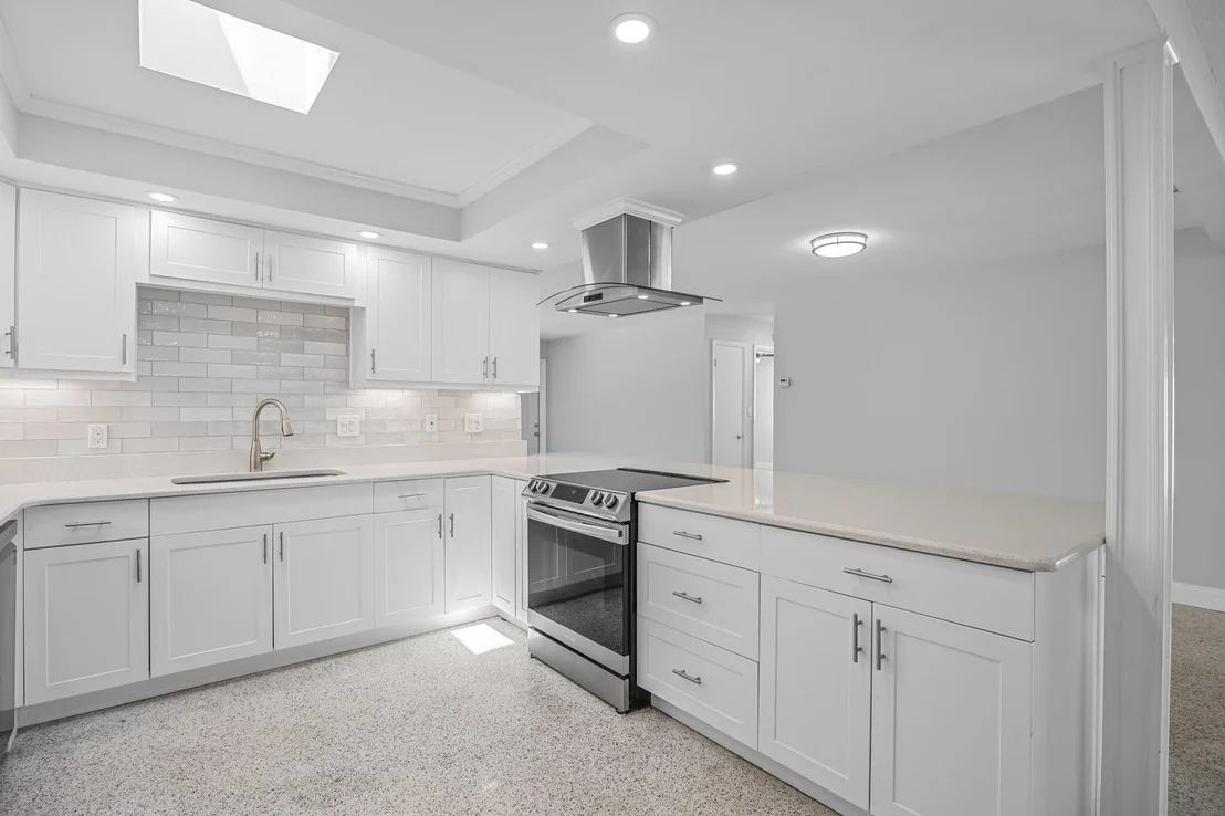 Photo of 3076 Sunset Court