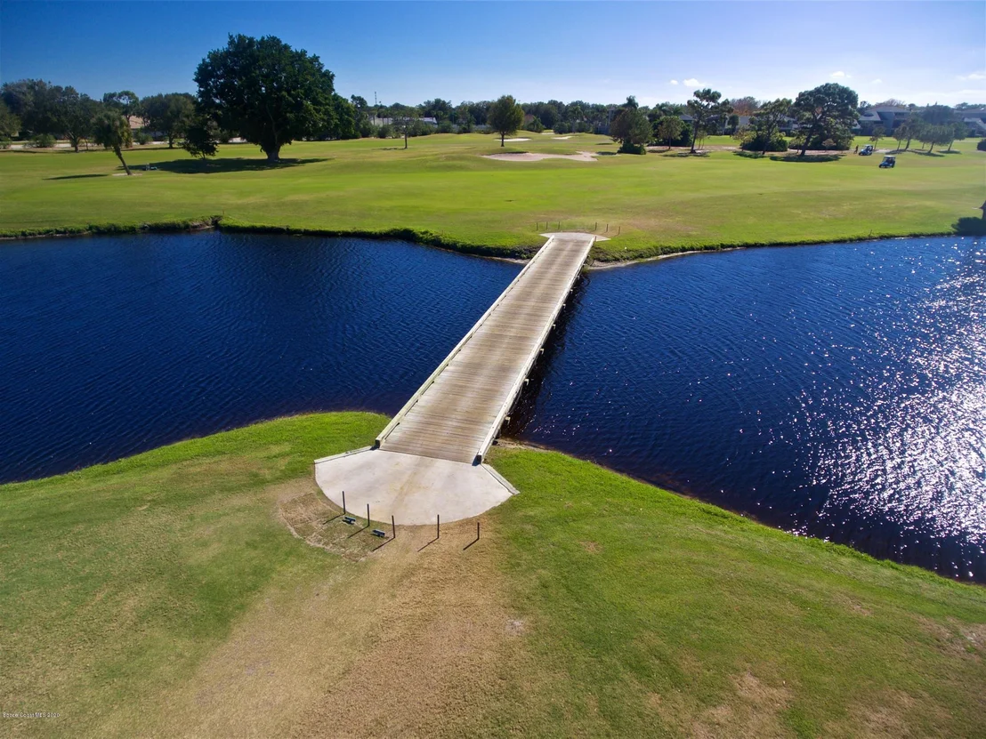 Photo of 637 Woodbridge Drive