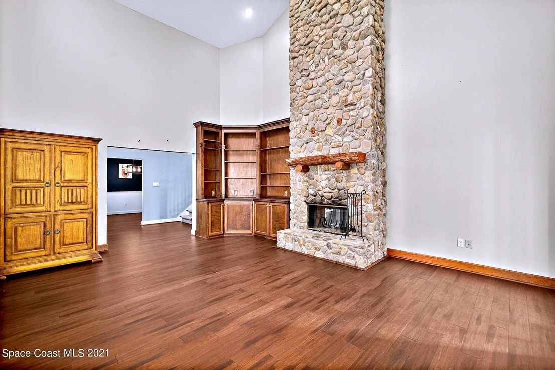 Photo of 3575 James Road