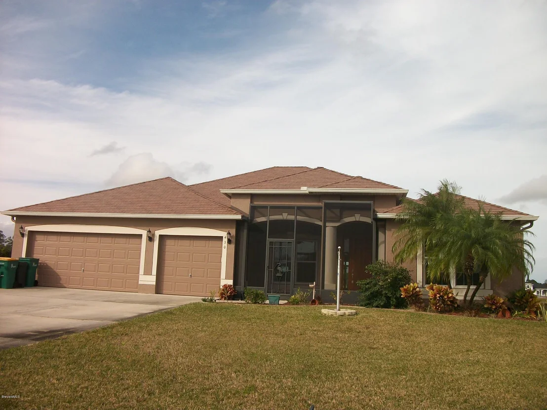 Photo of 430 Allison Drive