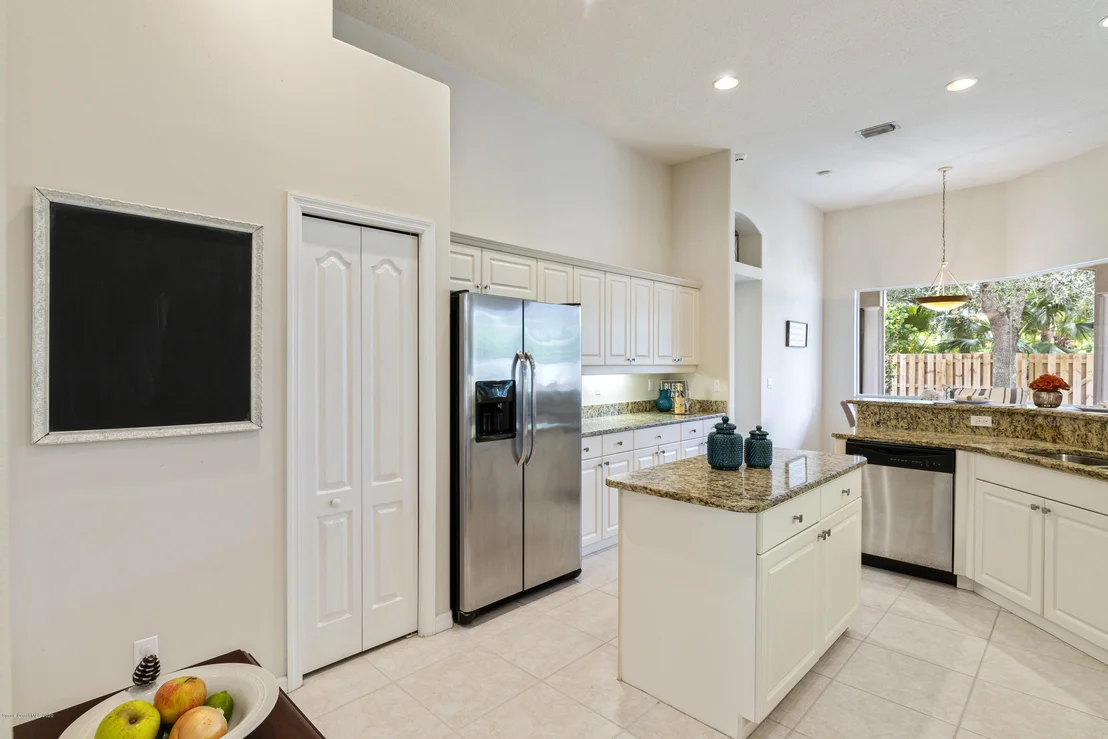Photo of 2611 Canterbury Circle