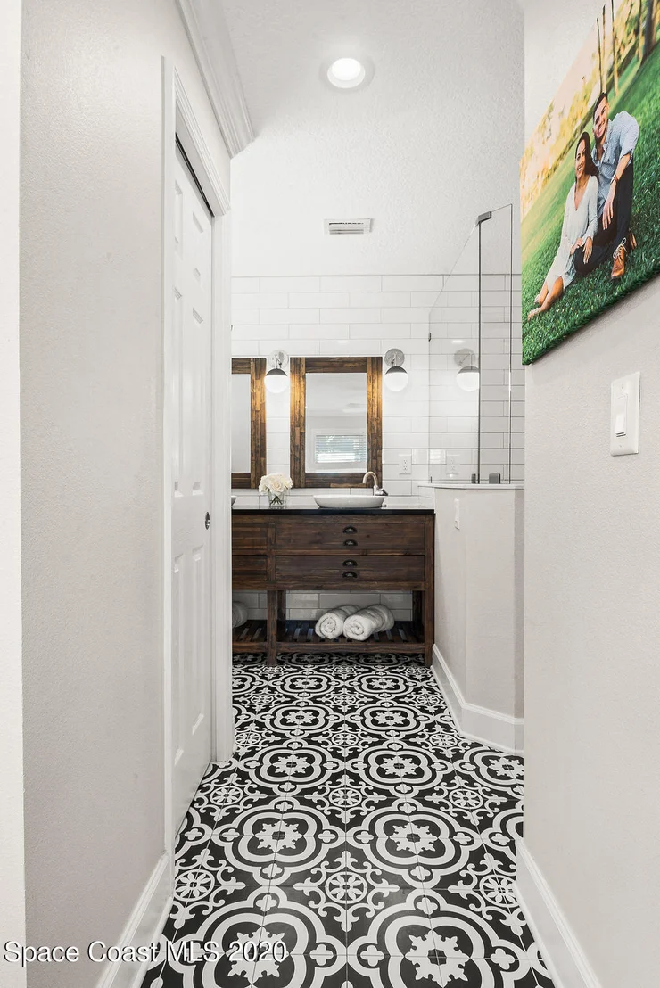 Photo of 435 Cinnamon Drive