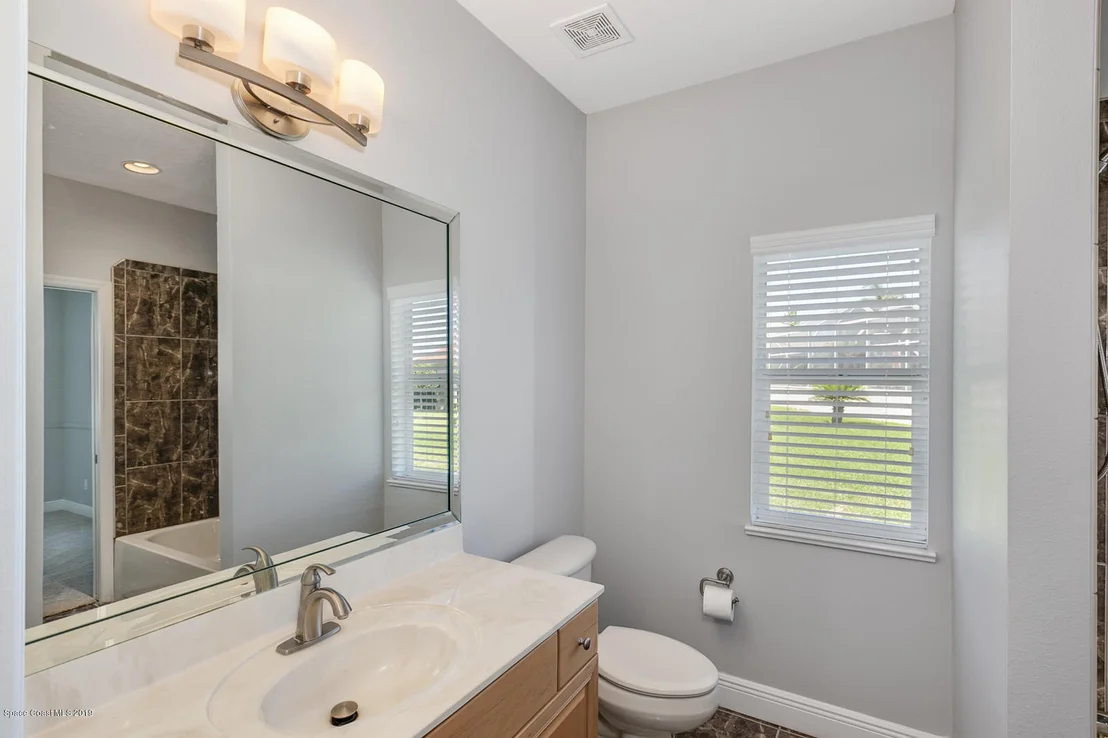 Photo of 1245 Starling Way