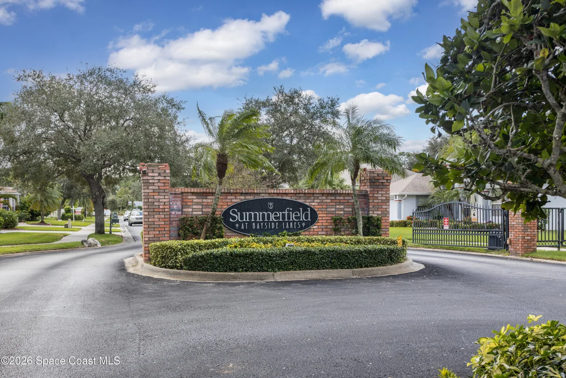 Photo of 2160 Windbrook Drive SE