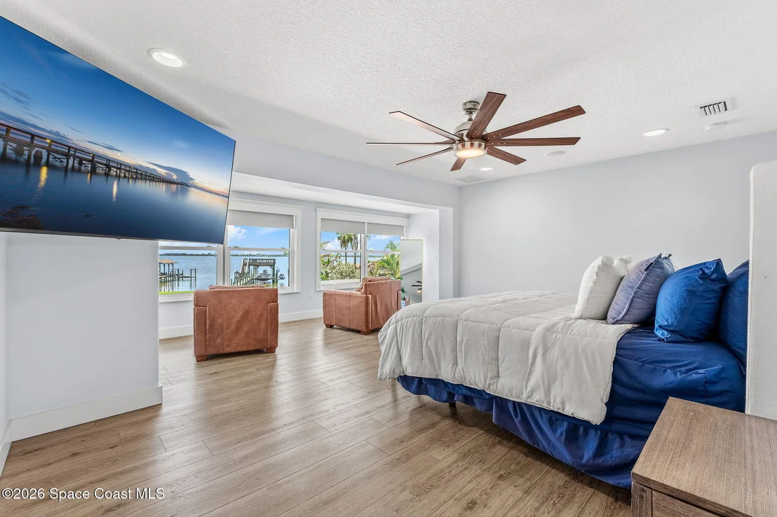 Photo of 417 Riverview Lane