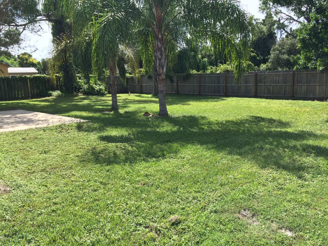 Photo of 5620 Holden Road