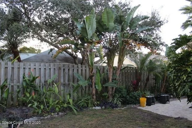 Photo of 2084 Lansing Street
