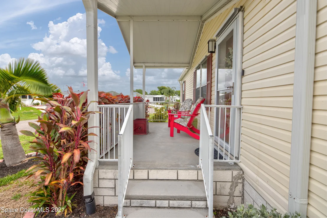 Photo of 7697 Fox Hunter Circle