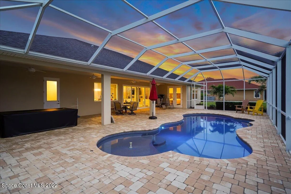 Photo of 1360 Corey Road