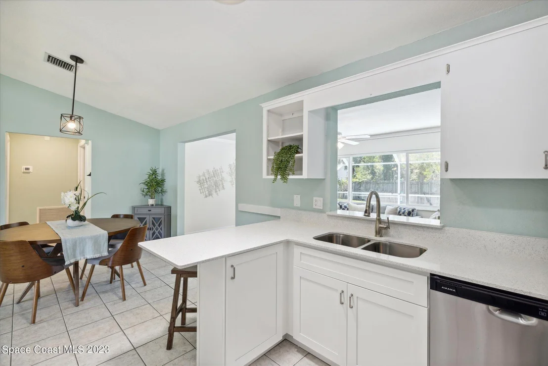 Photo of 468 Tulip Drive
