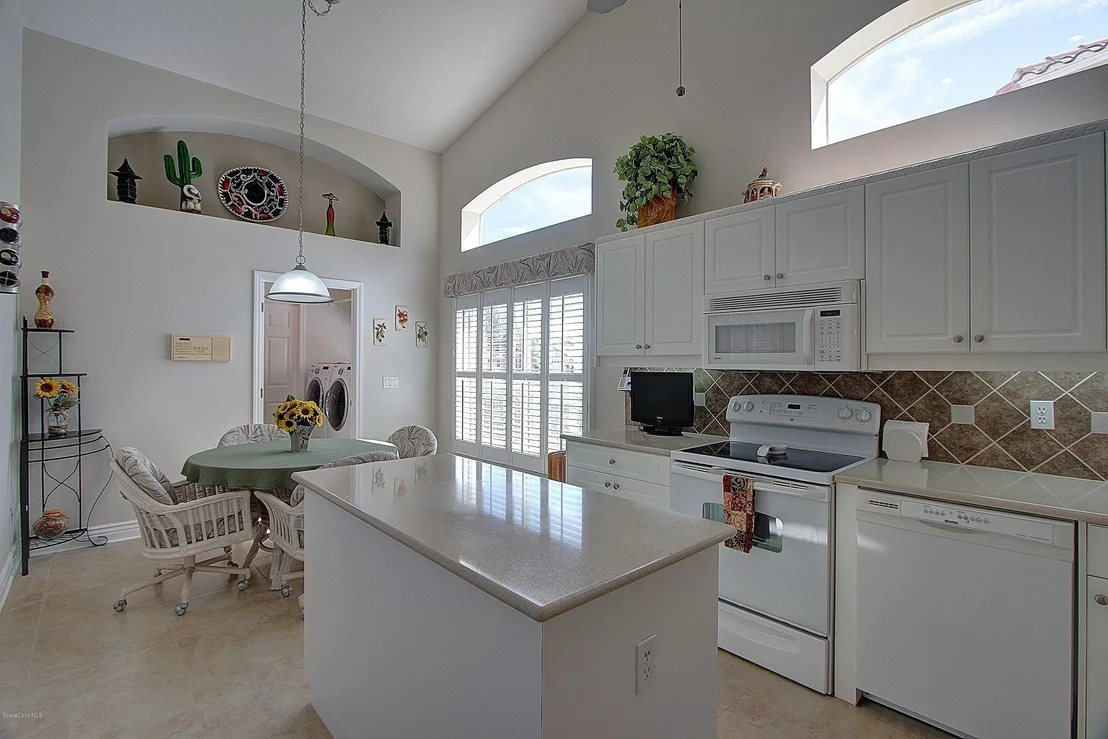 Photo of 501 Shell Cove Drive