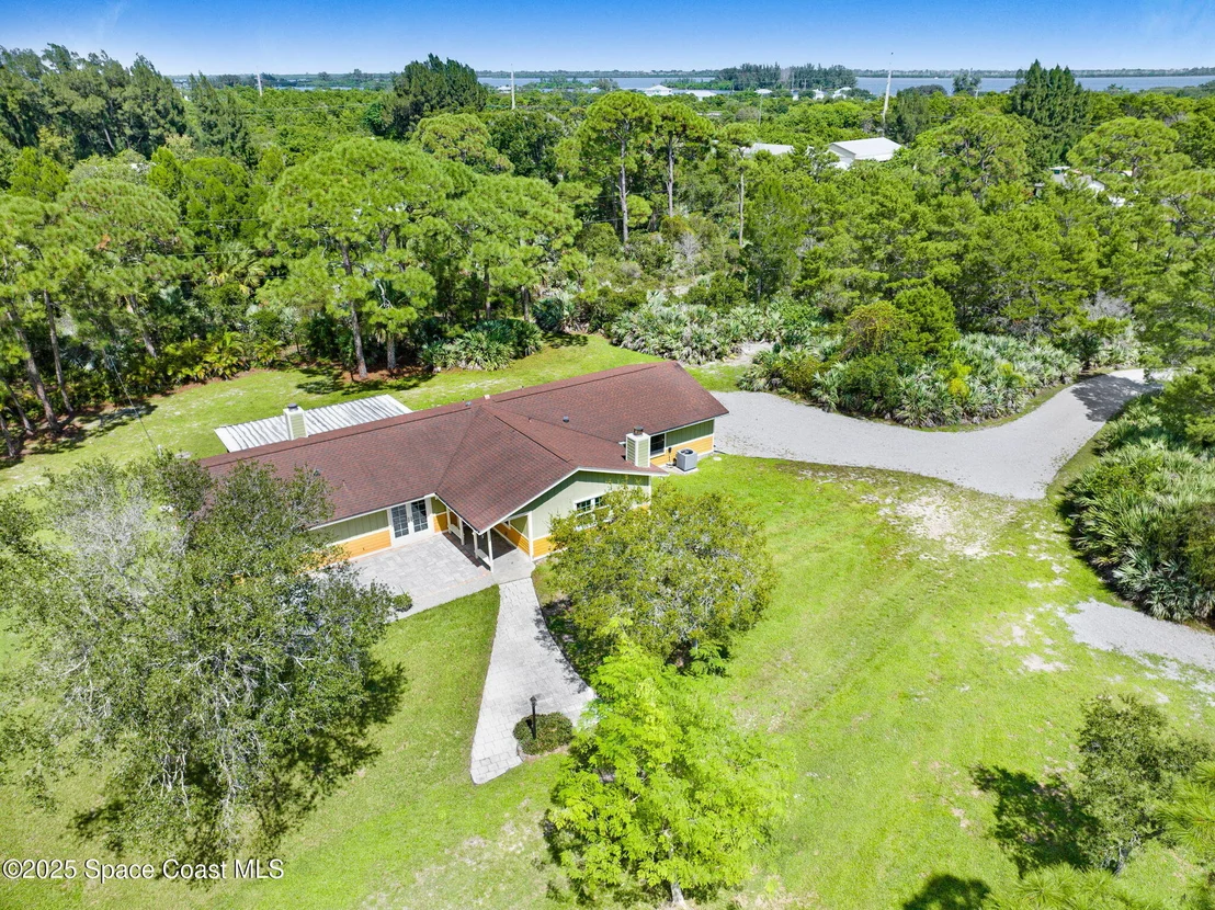 Photo of 6570 Whispering Pines Lane