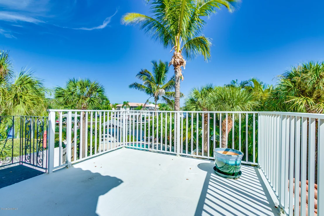 Photo of 438 Sandy Key