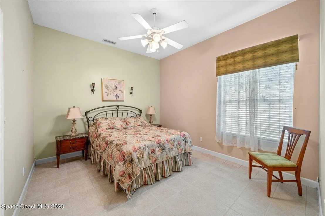 Photo of 369 Lake Victoria Circle