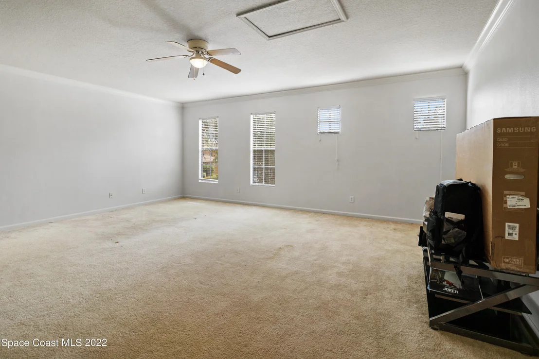 Photo of 940 Whetstone Place