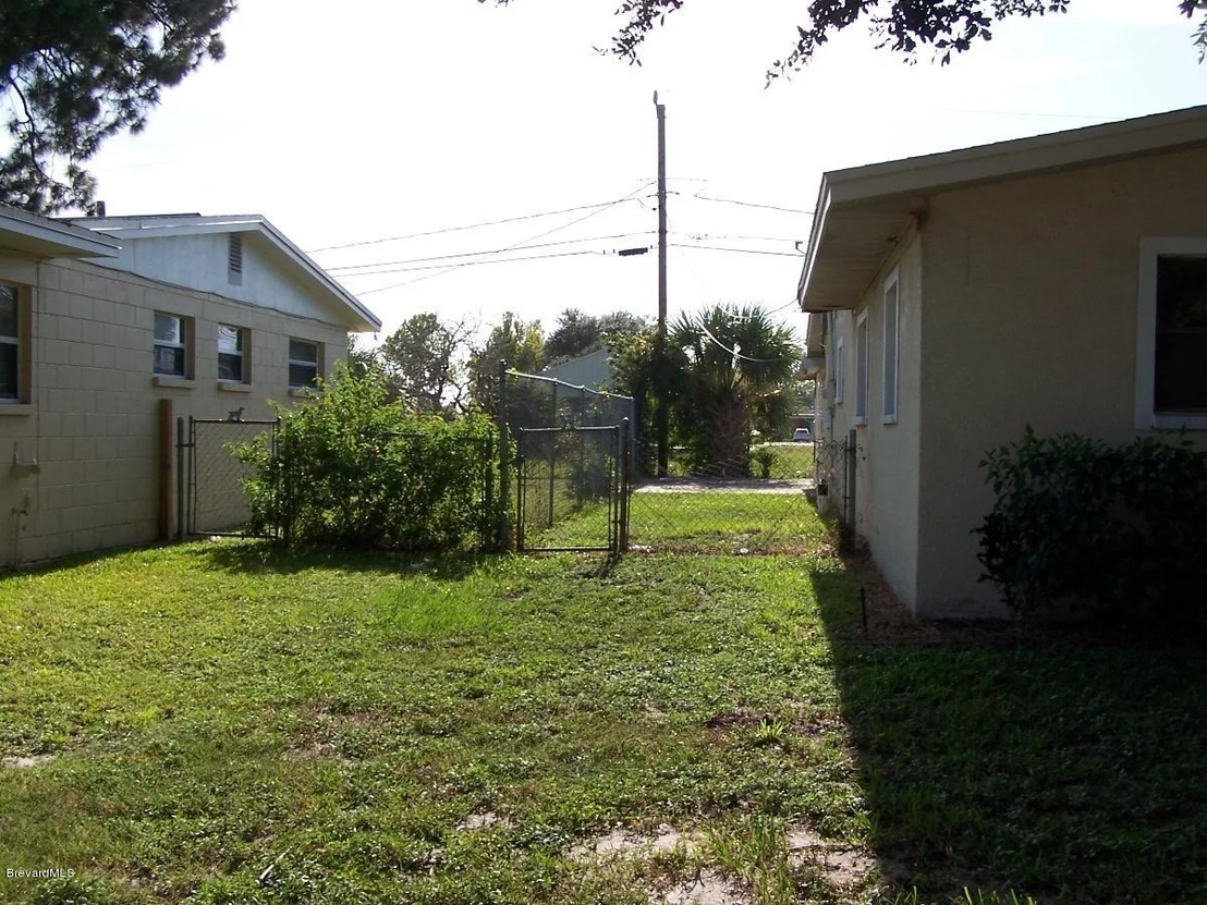 Photo of 1339 Estridge Drive