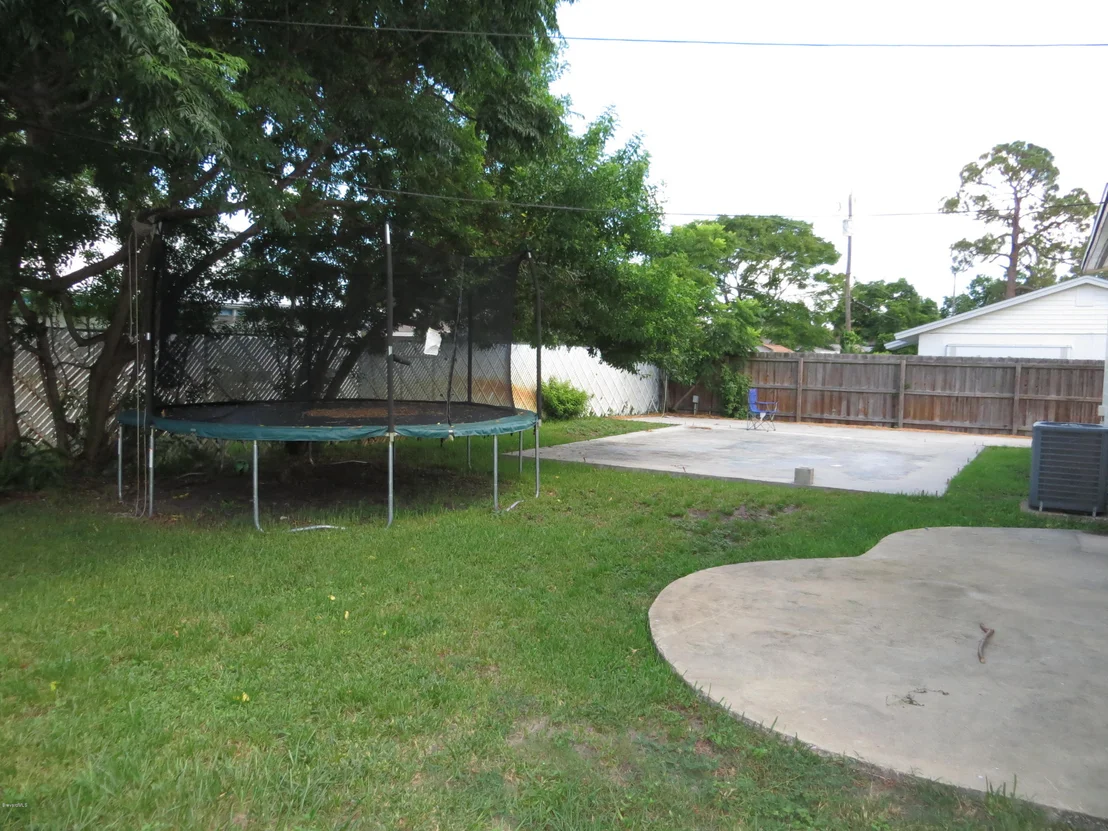Photo of 1715 Hubbard Drive