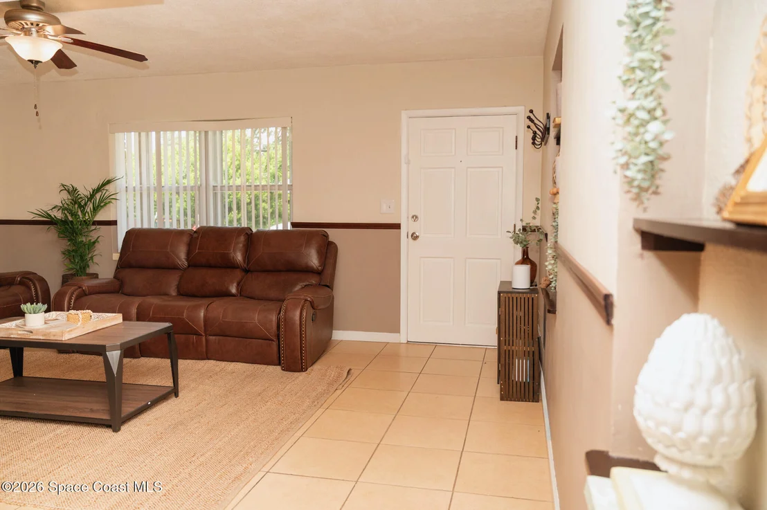 Photo of 633 Wisteria Drive