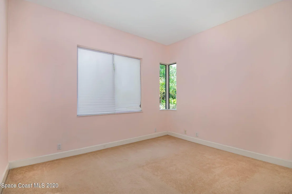 Photo of 4447 Reseda Way