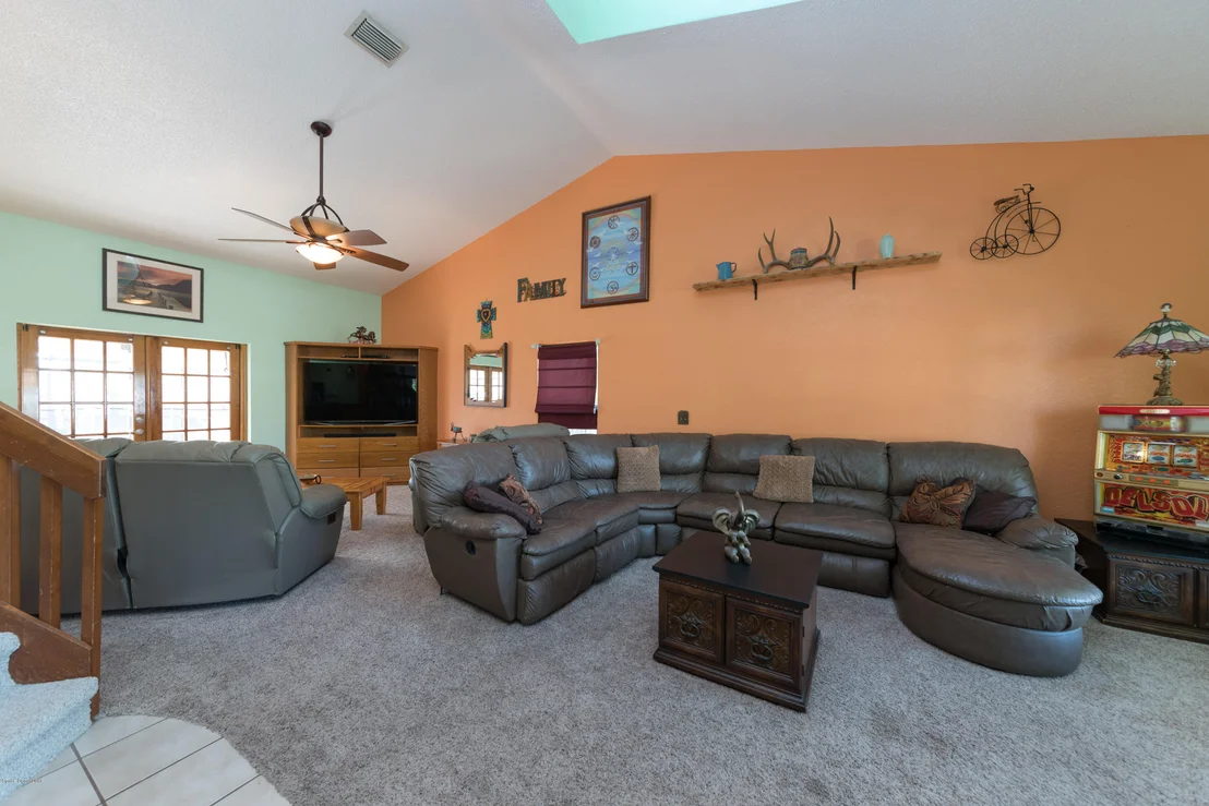 Photo of 933 Yorktowne Drive