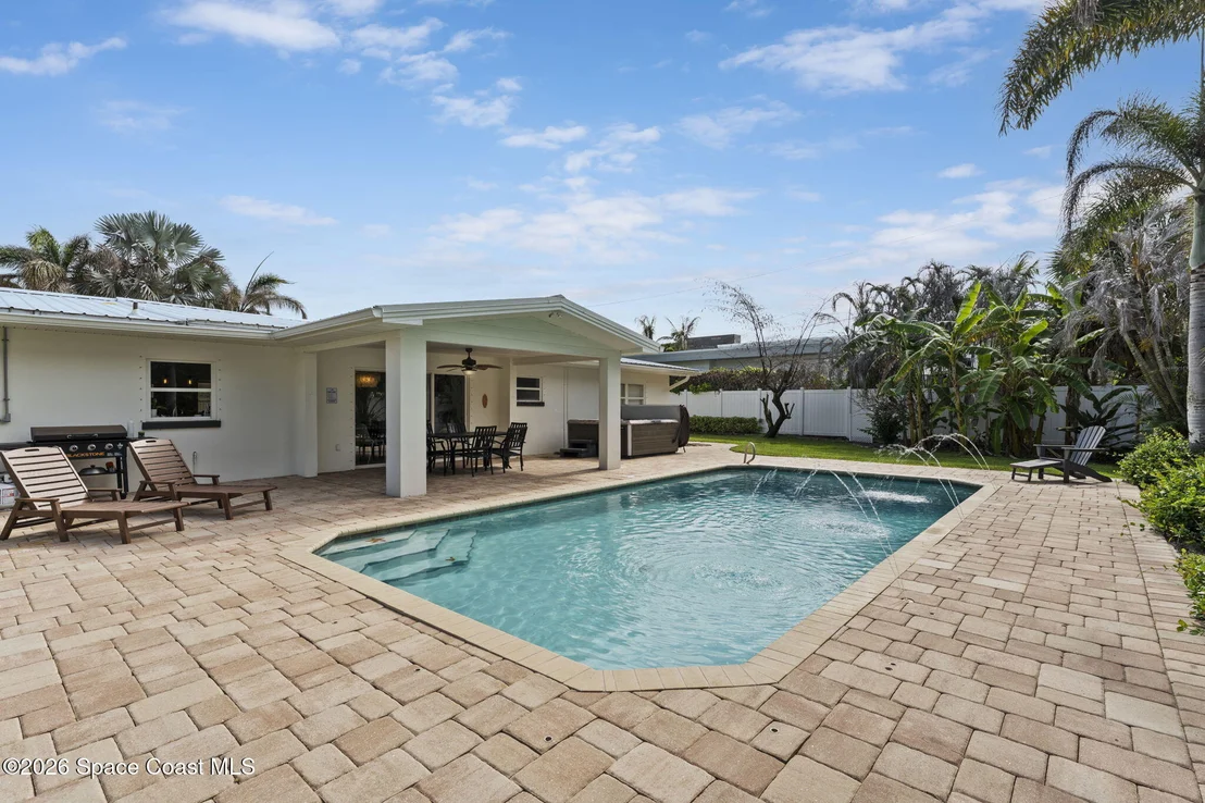 Photo of 415 Hibiscus Trail