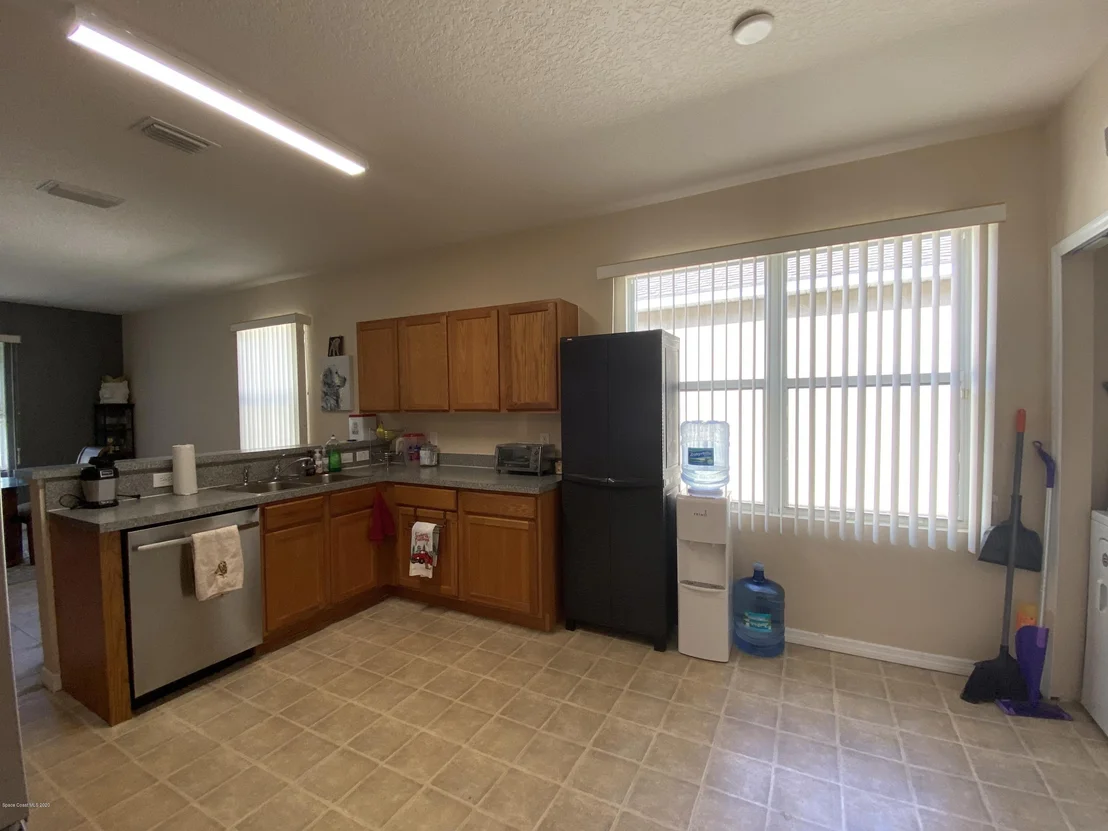 Photo of 422 Cressa Circle