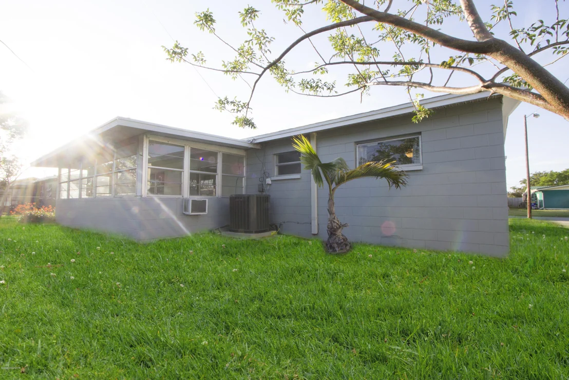 Photo of 983 Sarazen Drive