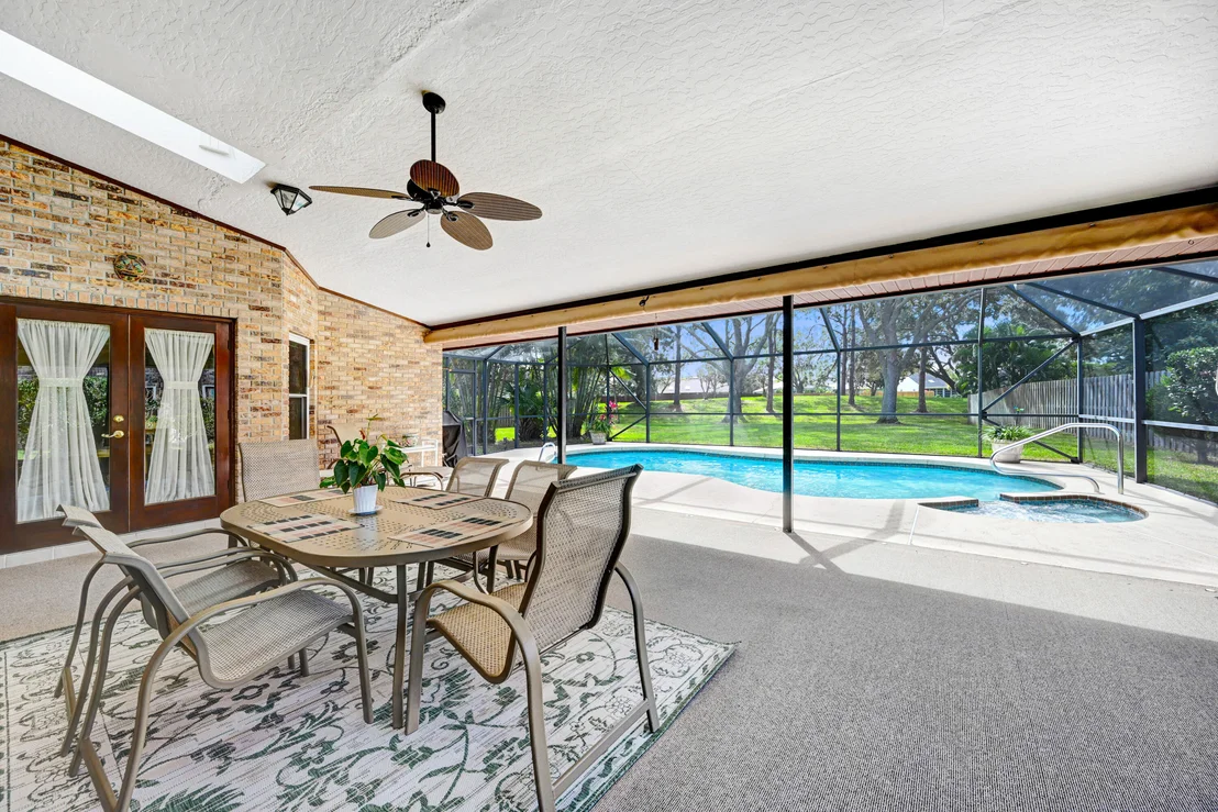 Photo of 1374 Silver Lake Drive