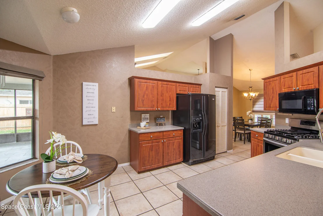 Photo of 928 Osprey Lane