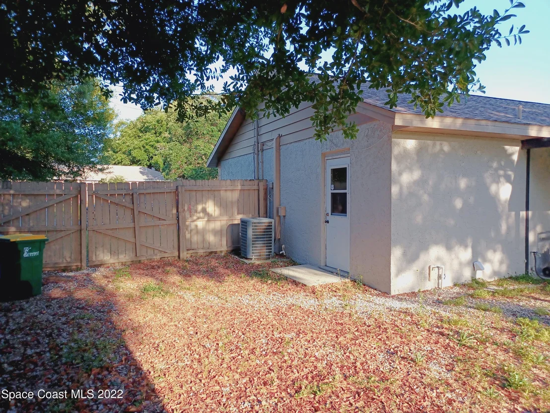 Photo of 5480 Flint Road